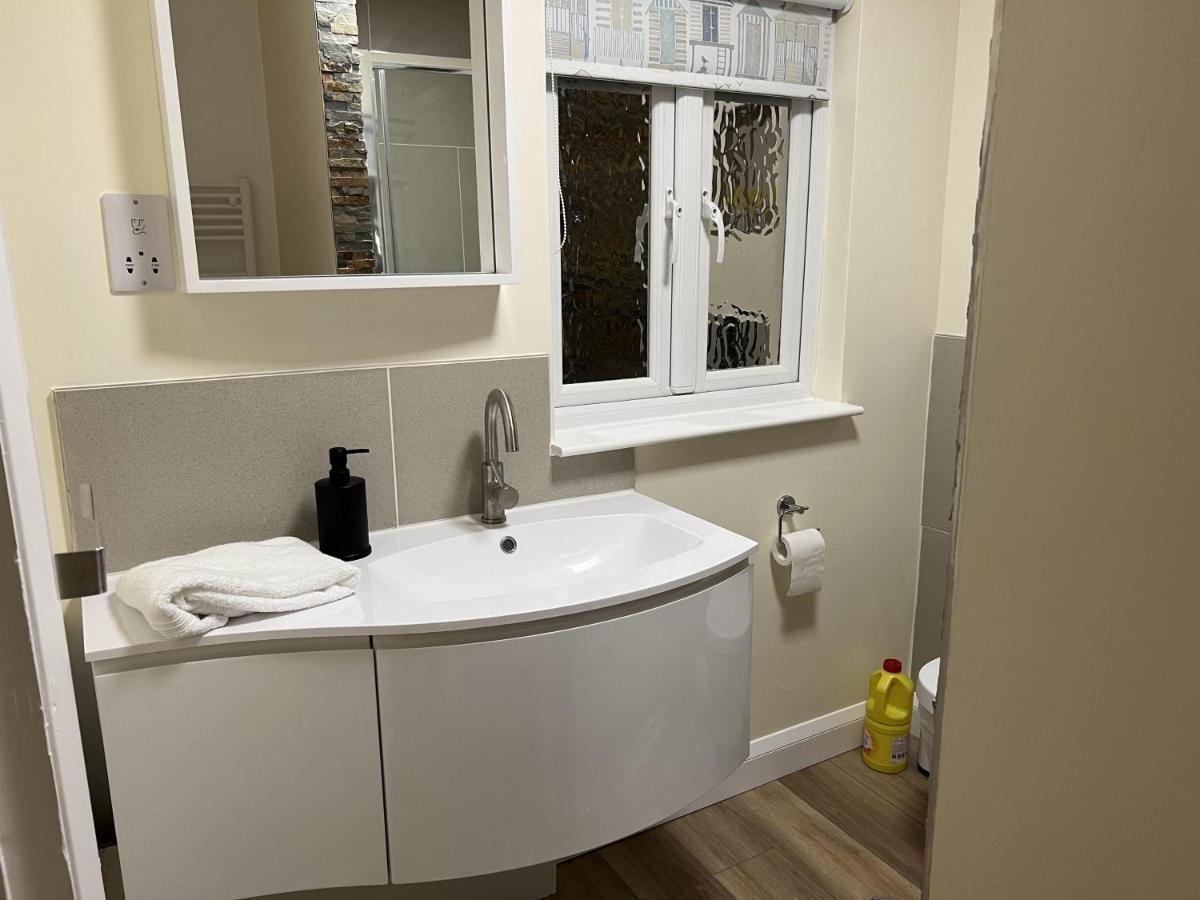 Charming Woodland Lodge 2 Person 1 Bedroom Great Yarmouth Extérieur photo